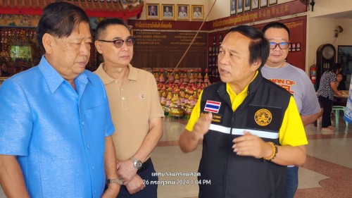 เทศบาลนครแม่สอด รับมอบถุงยังชีพช่วยเหลือผู้ประสบอุทกภัยจาก แม่สอดมูลนิธิสามัคคีการกุศล