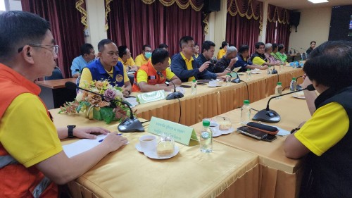 ทน.แม่สอด ลงพื้นที่ร่วมกับคณะรองผู้ว่าราชการจังหวัดตากและหน่วยงานภาครัฐฯ ติดตามสถานการณ์น้ำ ในพื้นที่เทศบาลนครแม่สอด