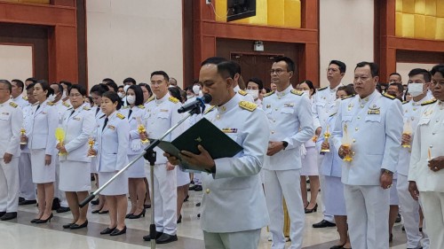 ทน.แม่สอด เข้าร่วมพิธีวางเครื่องราชสักการะและวางพานพุ่ม และ         พิธีจุดเทียนถวายพระพรชัยมงคล เฉลิมพระเกียรติพระบาทสมเด็จ         พระเจ้าอยู่หัว เนื่องในโอกาสมหามงคลเฉลิมพระเกียรติพระชนพรรษา 6 รอบ 28 กรกฎาคม 2567