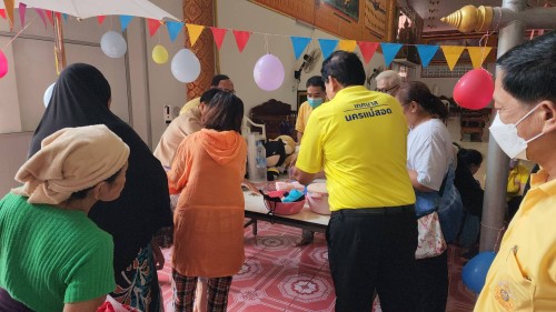 ทน.แม่สอด จัดกิจกรรมตลาดนัดปันสุข ครั้งที่ 5 ณ ศาลาเฉลิมพระเกียรติ วัดตรีรัตนาราม 