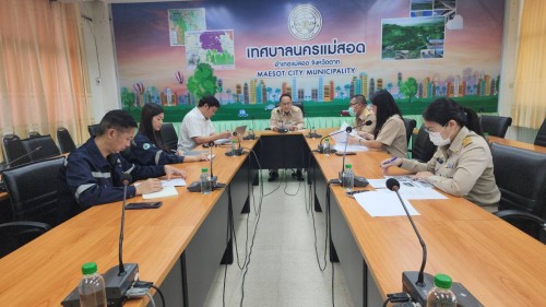 ทน.แม่สอด จัดประชุมรายงานความคืบหน้าโครงการบริหารจัดการกำจัดขยะมูลฝอย และผลิตกระแสไฟฟ้าขนาดเล็กมากฯ ครั้งที่ 10/2567