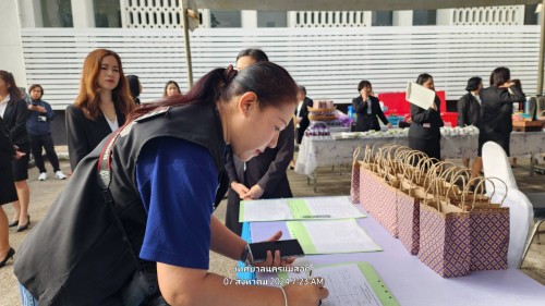 ทน.แม่สอด เข้าร่วมพิธีวางพวงมาลา เนื่องในวันรพี ประจำปี 2567