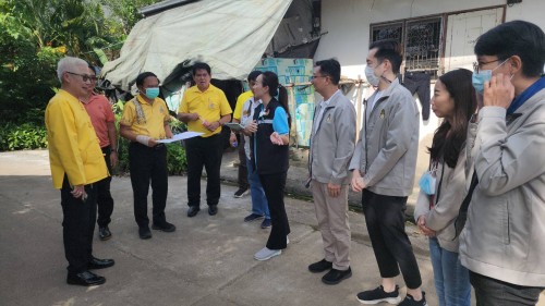 ทน.แม่สอด บูรณาการร่วมกับองค์การบริหารส่วนตำบลแม่ปะ ลงพื้นที่แก้ไขปัญหาผลกระทบน้ำท่วมขังอย่างต่อเนื่อง  