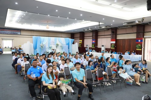 เทศบาลนครแม่สอด เข้าร่วมพิธีมอบทุนการศึกษาให้แก่นักเรียน โดย คุณอัครเดช ตาสะหลี และครอบครัว เนื่องในโอกาสวันแม่แห่งชาติ