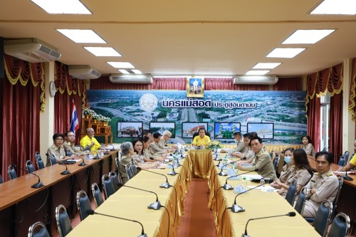 ทน.แม่สอด จัดประชุมคณะกรรมการขับเคลื่อนการพัฒนา เมืองอัจฉริยะ (Smart City) เทศบาลนครแม่สอด