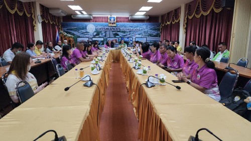 ทน.แม่สอด ต้อนรับคณะศึกษาดูงานจากองค์การบริหารส่วนตำบลฝายแก้ว อำเภอภูเพียง จังหวัดน่าน