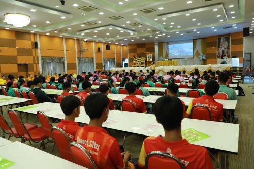 ทน.แม่สอด จัดโครงการฝึกอบรมเชิงปฏิบัติการเพื่อพัฒนาเด็กและเยาวชนให้มีคุณธรรม จริยธรรม และทักษะทางสังคม