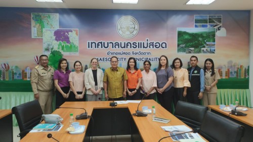 เทศบาลนครแม่สอด ต้อนรับคณะจากกรมควบคุมโรค กองระบาดวิทยา ร่วมกับศูนย์ความร่วมมือไทย - สหรัฐ ด้านสาธารณสุข 
