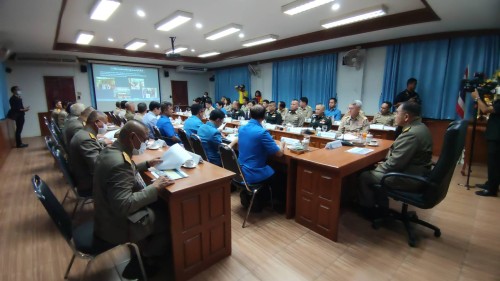 ทน.แม่สอด ร่วมให้การต้อนรับ พลเอก กัมปนาท  รุดดิษฐ์ องคมนตรี ลงพื้นที่เชิญสิ่งของพระราชทานมอบแก่ประชาชนผู้ประสบอุทกภัย