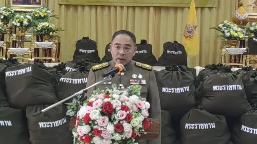 ทน.แม่สอด ร่วมให้การต้อนรับ พลเอก กัมปนาท  รุดดิษฐ์ องคมนตรี ลงพื้นที่เชิญสิ่งของพระราชทานมอบแก่ประชาชนผู้ประสบอุทกภัย