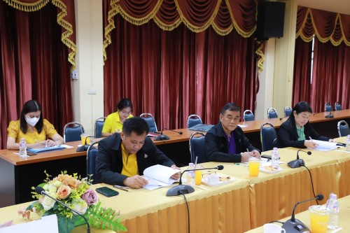 เทศบาลนครแม่สอด จัดประชุมคณะกรรมการสอบคัดเลือก เพื่อแต่งตั้งพนักงานเทศบาลให้ดำรงตำแหน่งในต่างสายงาน ตำแหน่ง นักจัดการงานทั่วไป ครั้งที่ 1/2567