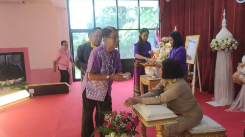 ทน.แม่สอด ร่วมงานแสดงมุทิตาจิต ธีราฑิตานุสรณ์ แด่ผู้เกษียณอายุราชการ ครูธีรารัตน์ แจ่มแจ้ง