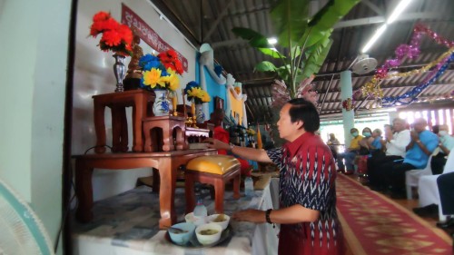 เทศบาลนครแม่สอด ร่วมพิธีทำบุญทอดผ้าป่าสามัคคี ชุมชนอินทรคีรี 1