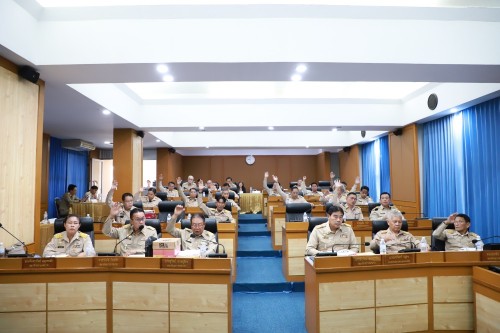 สภาเทศบาลนครแม่สอด ประชุมสภาเทศบาลนครแม่สอด สมัยวิสามัญ สมัยที่ 2  ประจำปี 2567