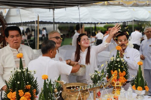 ทน.แม่สอด พิธีทำบุญเทศบาลนครแม่สอดครบรอบ 87 ปี และพิธีมหามังคลาภิเษกเจ้าพ่อพะวอ