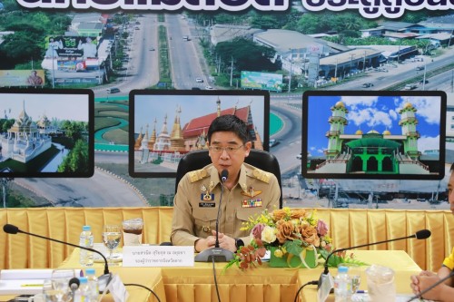 ทน.แม่สอด ร่วมประชุมและรับฟังความคิดเห็นจากภาคประชาชน ผู้มีส่วนเกี่ยวข้องและร่วมลงพื้นที่ติดตามความคืบหน้าโครงการก่อสร้างที่เข้าร่วมโครงการ CoST ประจำปีงบประมาณ พ.ศ. 2567