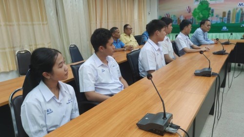 ทน.แม่สอด มอบใบประกาศเกียรติบัตร ให้แก่ผู้ผ่านการฝึกประสบการณ์ ด้านการแพทย์และสาธารณสุข คลินิกชุมชนอบอุ่นเทศบาลนครแม่สอด