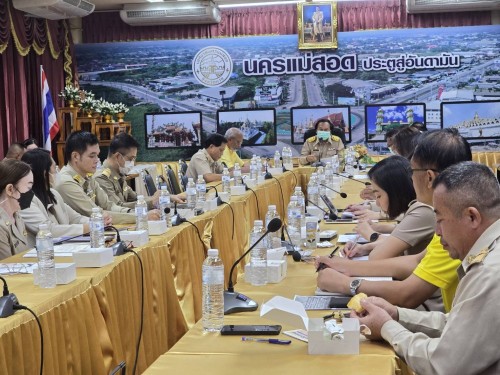 ทน.แม่สอด จัดประชุมหัวหน้าส่วนราชการ ครั้งที่ 10/2567 ประจำเดือน ตุลาคม 