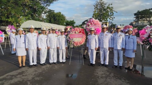 เทศบาลนครแม่สอด ร่วมพิธีวางพวงมาลาถวายราชสักการะพระบาทสมเด็จพระจุลจอมเกล้าเจ้าอยู่หัว รัชกาลที่ 5 "วันปิยมหาราช“ เนื่องในวันคล้ายวันสวรรคต