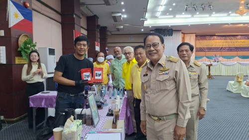 ทน.แม่สอด ร่วมต้อนรับ นายพิพัฒน์  รัชกิจประการ รัฐมนตรีว่าการกระทรวงแรงงานและร่วมพิธีเปิดโครงการกระทรวงแรงงาน พบประชาชนและการตรวจติดตามภารกิจตามนโยบายฯ