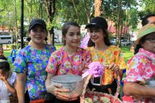 เทศบาลนครแม่สอด เข้าร่วมพิธีรดน้ำดำหัวผู้ว่าราชการจังหวัดตาก เนื่องในประเพณีสงกรานต์ ประจำปี 2561 17 เมษายน 2561