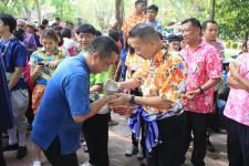 เทศบาลนครแม่สอด เข้าร่วมพิธีรดน้ำดำหัวผู้ว่าราชการจังหวัดตาก เนื่องในประเพณีสงกรานต์ ประจำปี 2561 17 เมษายน 2561