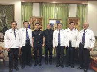 เทศบาลนครแม่สอดจัดแถลงข่าวการแข่งขัน EGAT ยกน้ำหนักเยาวชนนานาชาติ ชิงชนะเลิศแห่งประเทศไทย ประจำปี 2560 ชิงถ้วยพระราชทานสมเด็จพระเจ้าอยู่หัว ครั้งที่ 1