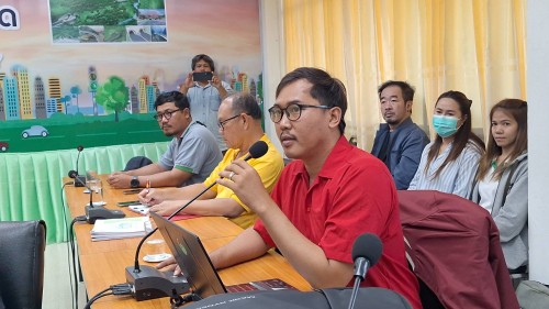 ทน.แม่สอด เข้าร่วมประชุมกับเจ้าหน้าที่กรมโยธาธิการผังเมืองเพื่อติดตามความคืบหน้างานก่อสร้างในโครงการต่างๆ