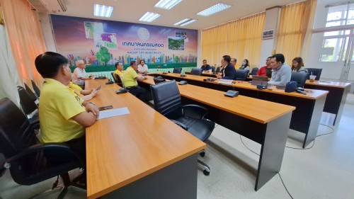 ทน.แม่สอด เข้าร่วมประชุมกับเจ้าหน้าที่กรมโยธาธิการผังเมืองเพื่อติดตามความคืบหน้างานก่อสร้างในโครงการต่างๆ