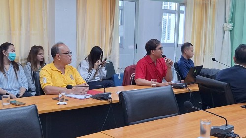 ทน.แม่สอด เข้าร่วมประชุมกับเจ้าหน้าที่กรมโยธาธิการผังเมืองเพื่อติดตามความคืบหน้างานก่อสร้างในโครงการต่างๆ