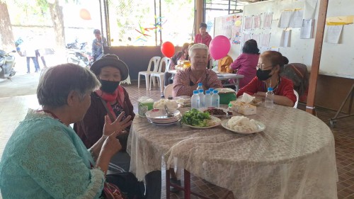 เทศบาลนครแม่สอด ร่วมกิจกรรมผู้สูงอายุชุมชนสักทอง ประจำเดือน ธันวาคม 2567	