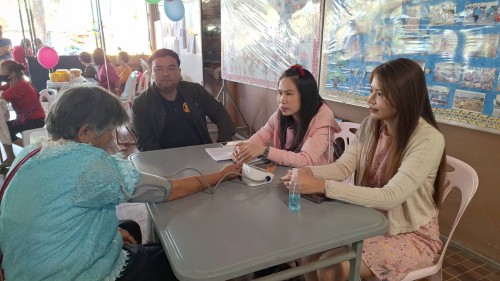 เทศบาลนครแม่สอด ร่วมกิจกรรมผู้สูงอายุชุมชนสักทอง ประจำเดือน ธันวาคม 2567	