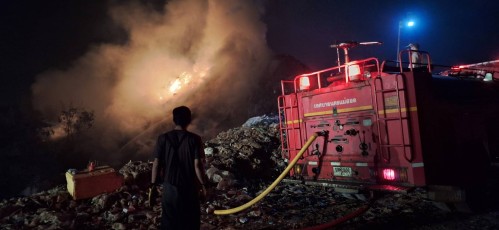 เทศบาลนครแม่สอด ลงพื้นที่ระงับเหตุเพลิงไหม้ บ่อขยะเทศบาลนครแม่สอด