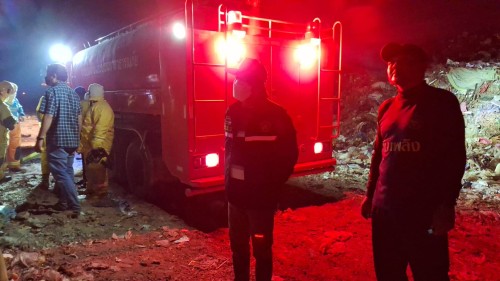 เทศบาลนครแม่สอด ลงพื้นที่ระงับเหตุเพลิงไหม้ บ่อขยะเทศบาลนครแม่สอด