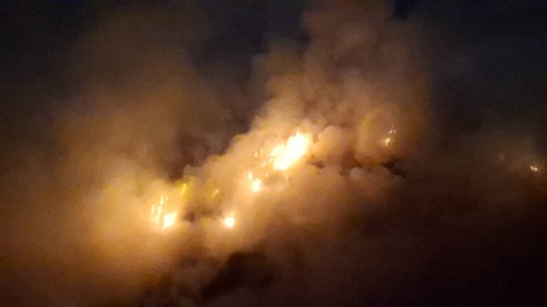 เทศบาลนครแม่สอด ลงพื้นที่ระงับเหตุเพลิงไหม้ บ่อขยะเทศบาลนครแม่สอด