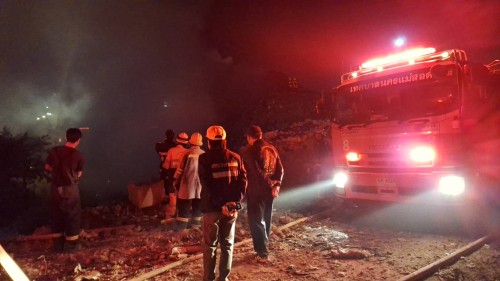 เทศบาลนครแม่สอด ลงพื้นที่ระงับเหตุเพลิงไหม้ บ่อขยะเทศบาลนครแม่สอด