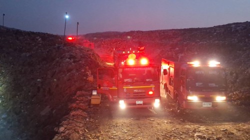 เทศบาลนครแม่สอด ลงพื้นที่ระงับเหตุเพลิงไหม้ บ่อขยะเทศบาลนครแม่สอด