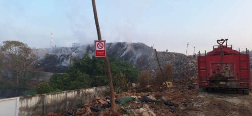 เทศบาลนครแม่สอด ลงพื้นที่ระงับเหตุเพลิงไหม้ บ่อขยะเทศบาลนครแม่สอด