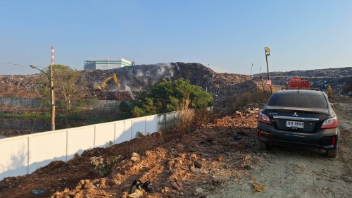 เทศบาลนครแม่สอด ลงพื้นที่ระงับเหตุเพลิงไหม้ บ่อขยะเทศบาลนครแม่สอด