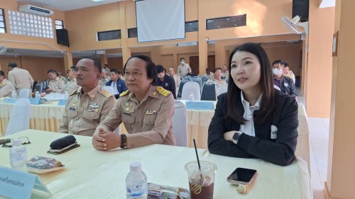 เทศบาลนครแม่สอด เข้าร่วมรับฟังนโยบายของรัฐบาลและกระทรวงมหาดไทยสู่การปฏิบัติงานในพื้นที่จังหวัดตาก 