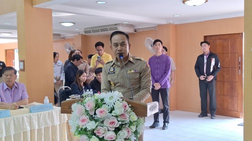 เทศบาลนครแม่สอด เข้าร่วมรับฟังนโยบายของรัฐบาลและกระทรวงมหาดไทยสู่การปฏิบัติงานในพื้นที่จังหวัดตาก 
