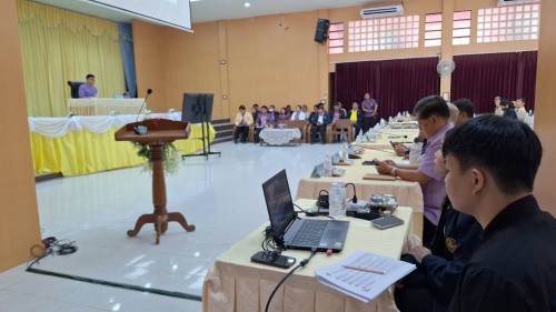 เทศบาลนครแม่สอด เข้าร่วมรับฟังนโยบายของรัฐบาลและกระทรวงมหาดไทยสู่การปฏิบัติงานในพื้นที่จังหวัดตาก 
