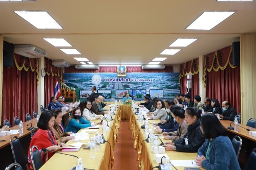 เทศบาลนครแม่สอด จัดประชุมหัวหน้าส่วนราชการ ประจำเดือน มกราคม 2568
