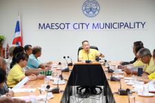 เทศบาลนครแม่สอด ประชุมหารือการพัฒนาชุมชนสู่ความเข้มแข็งและยั่งยืนในเขตเทศบาลนครแม่สอด