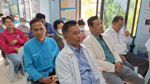 ทน.แม่สอด เข้าร่วมการจัดกิจกรรมนันทนาการส่งเสริมสุขภาพและประชุมผู้สูงอายุชุมชนบ้านทุ่ง