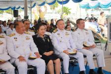 ดร.เทอดเกียรติ ชินสรนันท์ นายกเทศมนตรีนครแม่สอด เข้าร่วมพิธีวางพวงมาลา ในวันสมเด็จพระนเรศวรมหาราช