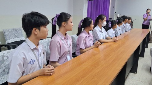 ทน.แม่สอด ร่วมต้อนรับคณะกรรมการประเมินคุณภาพภายนอก ระดับการศึกษาขั้นพื้นฐาน (สมศ.) โรงเรียนเทศบาลเฉลิมพระเกียรติสมเด็จพระเทพรัตนราชสุดาฯ สยามบรมราชกุมารี