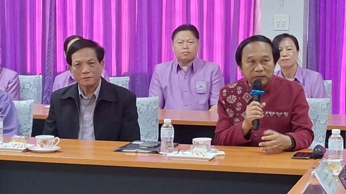 ทน.แม่สอด ร่วมต้อนรับคณะกรรมการประเมินคุณภาพภายนอก ระดับการศึกษาขั้นพื้นฐาน (สมศ.) โรงเรียนเทศบาลเฉลิมพระเกียรติสมเด็จพระเทพรัตนราชสุดาฯ สยามบรมราชกุมารี