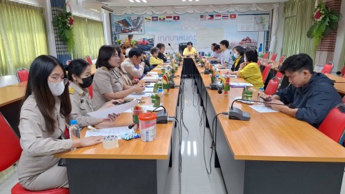 ทน.แม่สอด เข้าร่วมการประชุมคณะกรรมการชมรมผู้สูงอายุเทศบาลนครแม่สอด