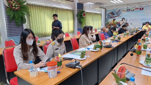 ทน.แม่สอด เข้าร่วมการประชุมคณะกรรมการชมรมผู้สูงอายุเทศบาลนครแม่สอด